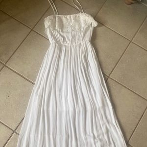White maxi dress
